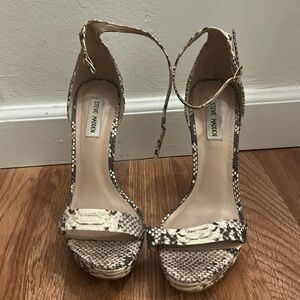 Steve Madden heels, very lightly worn, 5 inches
